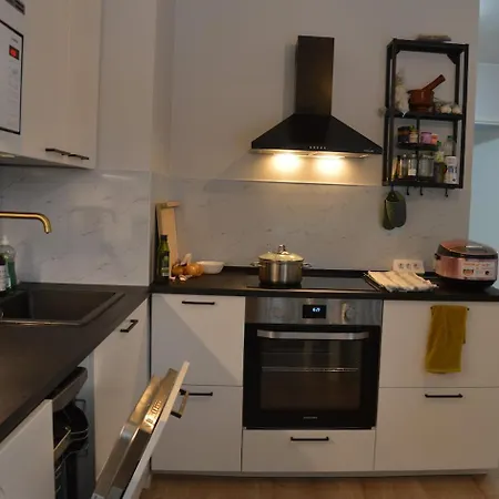 65m2 Furnished 2-room And Free Parking * Turku