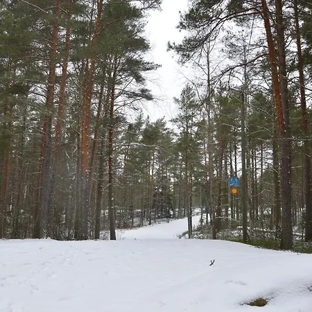Huoneisto 65m2 Furnished 2-room And Free Parking *