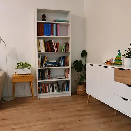 Huoneisto 65m2 Furnished 2-room And Free Parking Turku