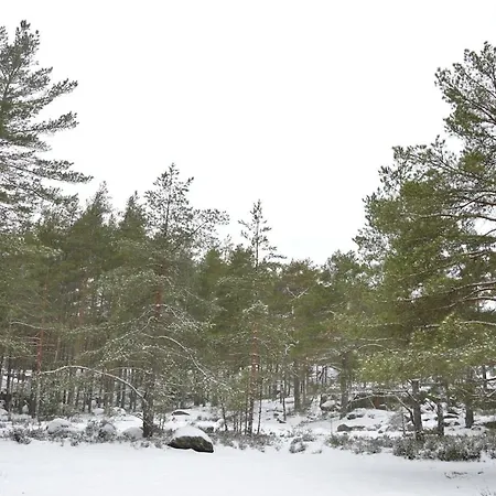 65m2 Furnished 2-room And Free Parking Turku