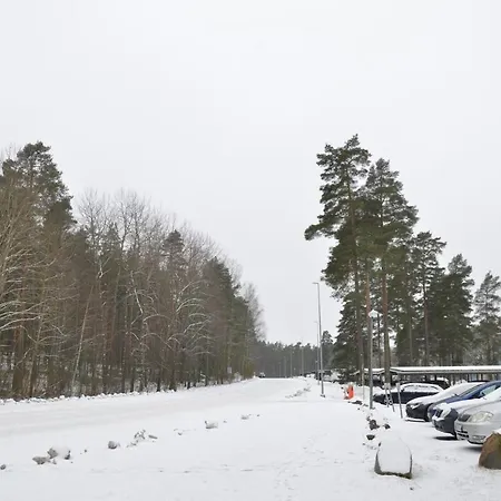 Huoneisto 65m2 Furnished 2-room And Free Parking Turku